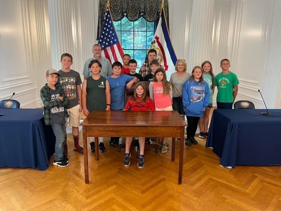 Summer Campers at the capitol
